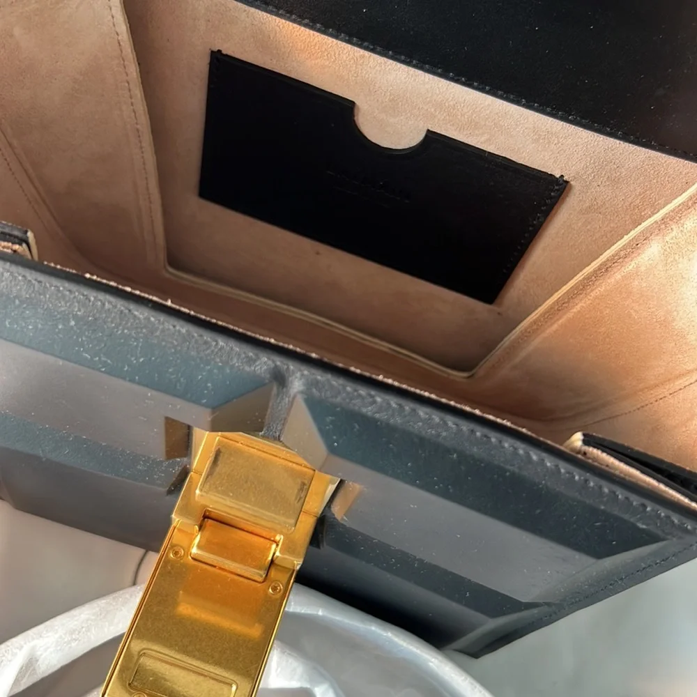 New Balmain’s famous Chocolate bag with strap. Designer bag. Chocolate model. - Picture 10 of 15